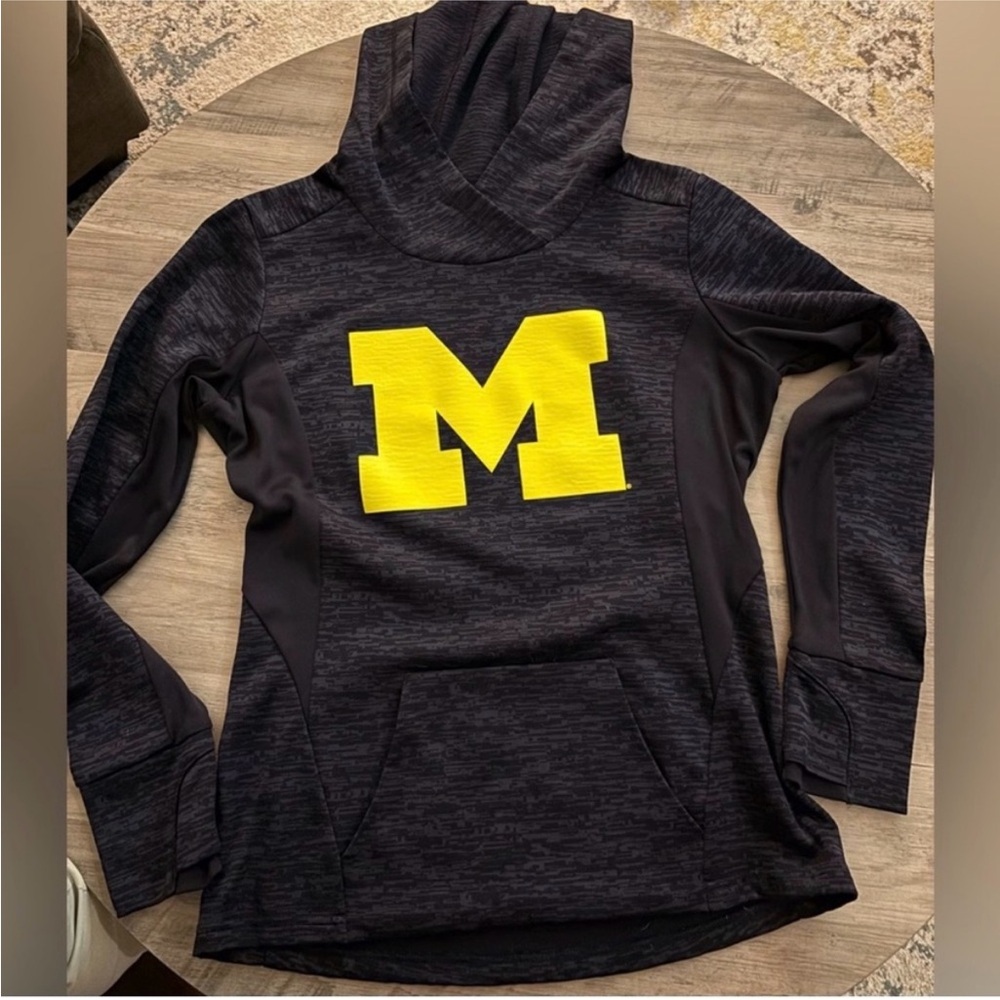 3/$25 University of Michigan Hoodie | Cozy Athletic Pullover | Size Small